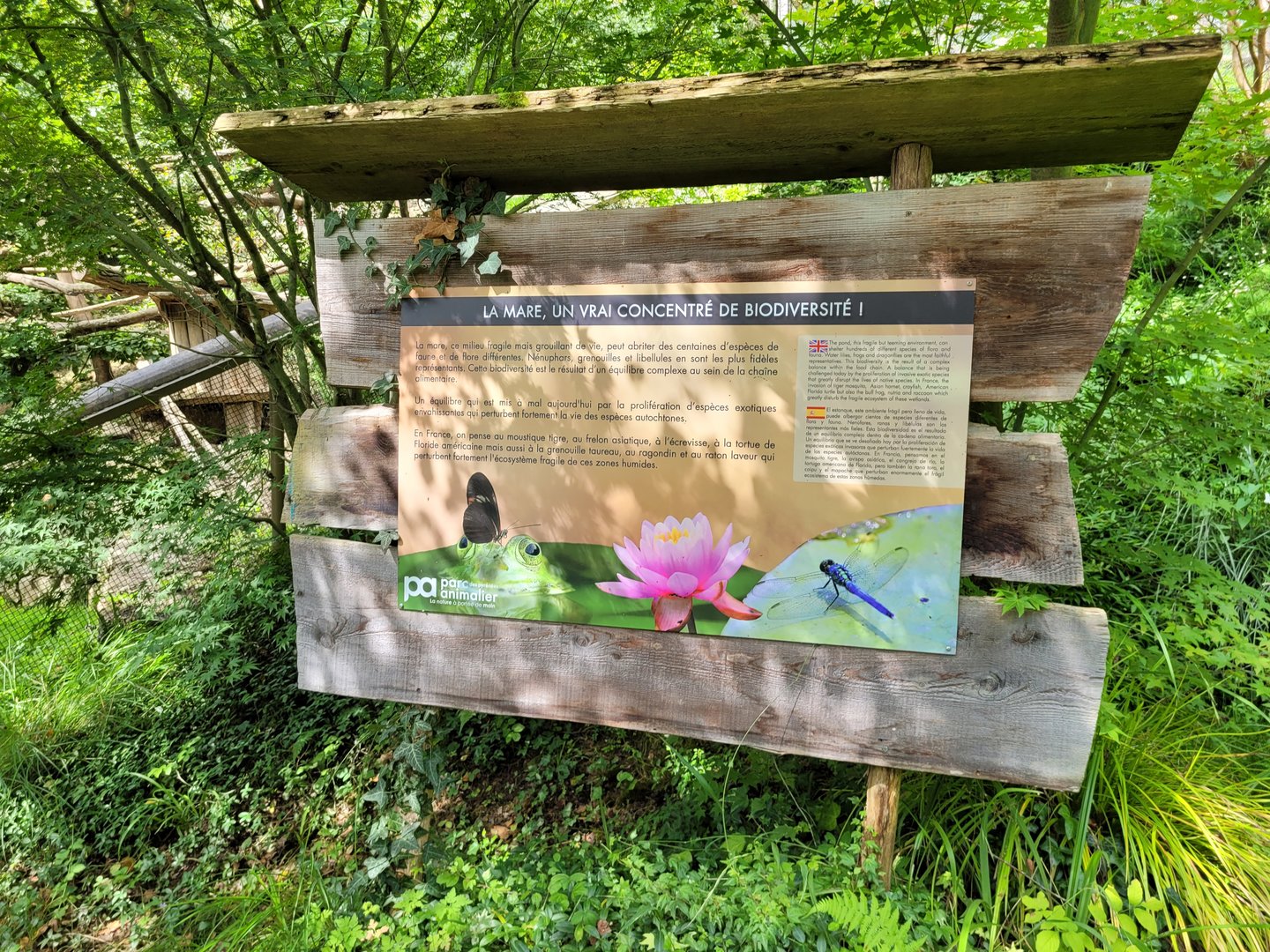 Pond sign -Parc Animalier des Pyrénées (2023)