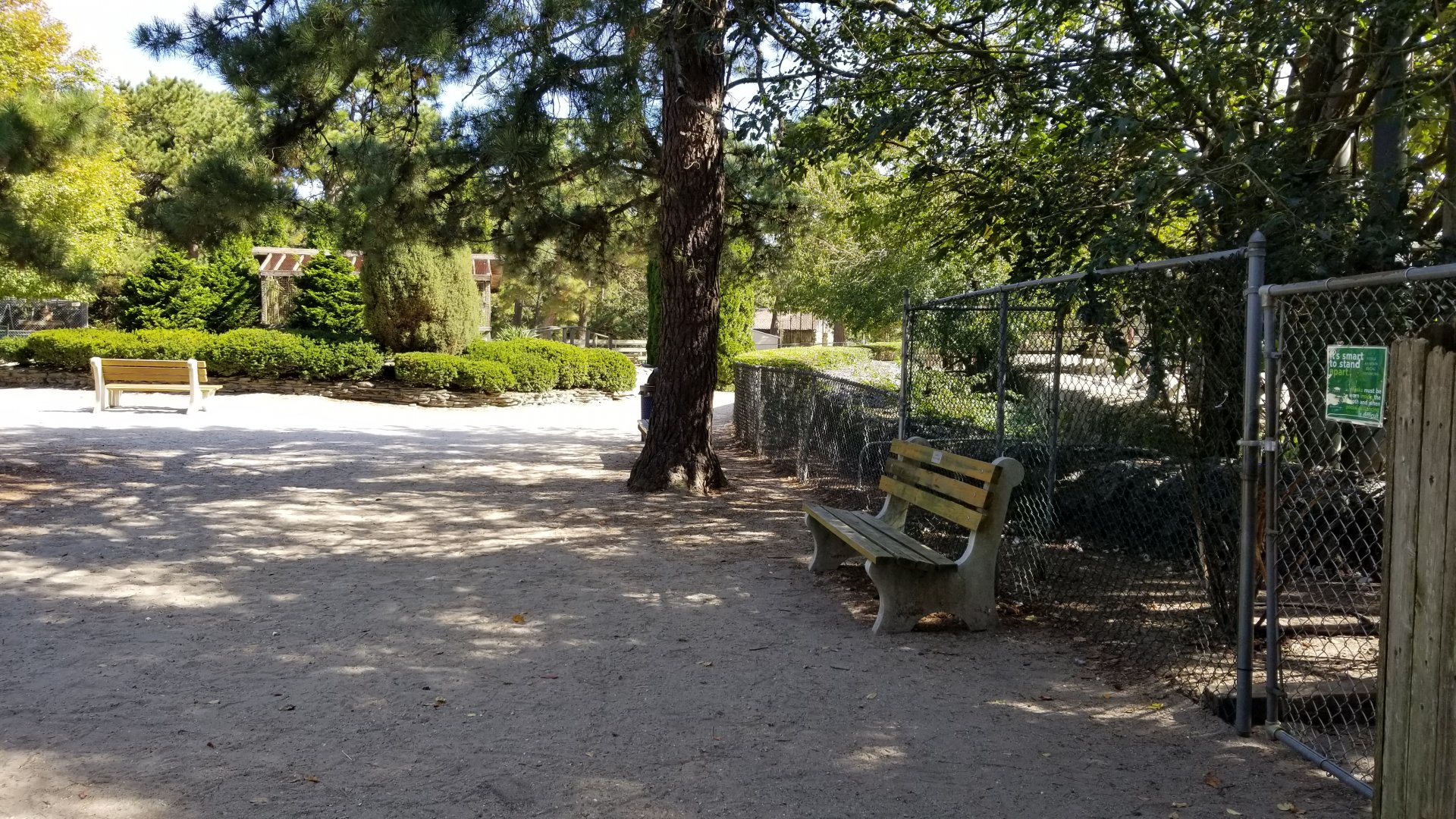 Popcorn Park - Inside gate