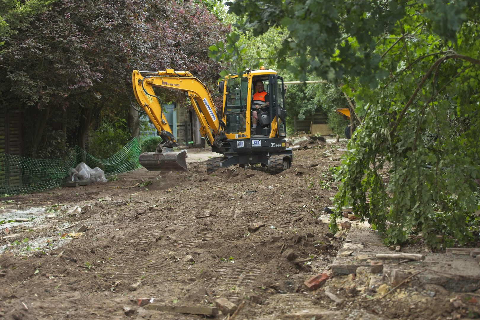 Potential new petting zoo area.