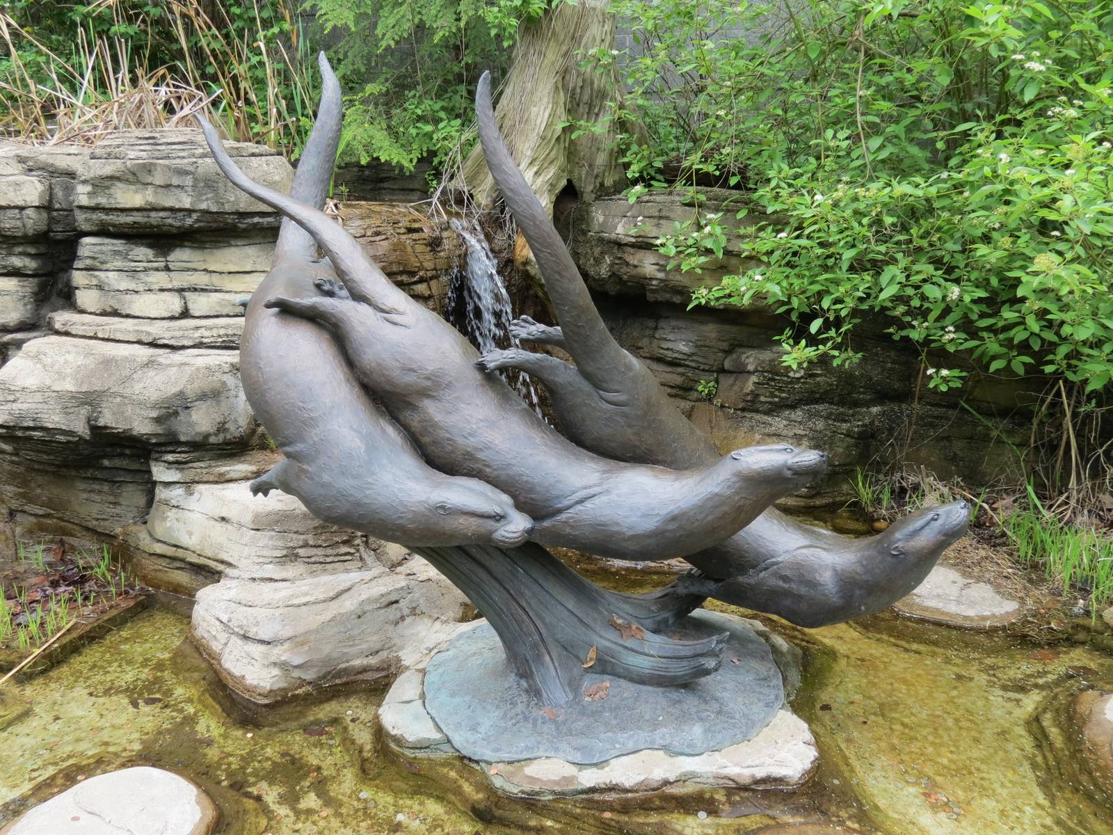 PPG Aquarium - Otter Statue