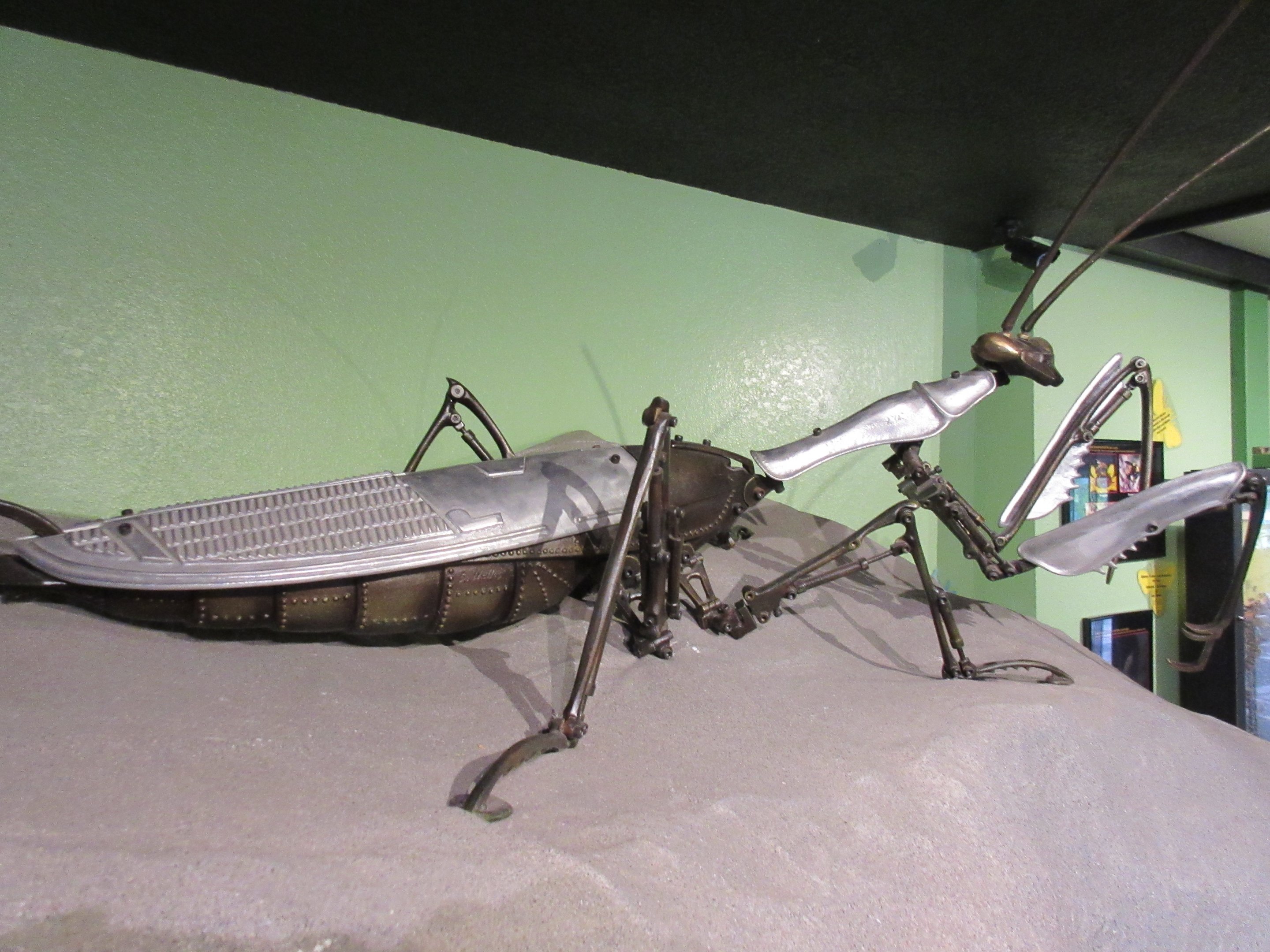 Praying Mantis - Large Metal Sculpture