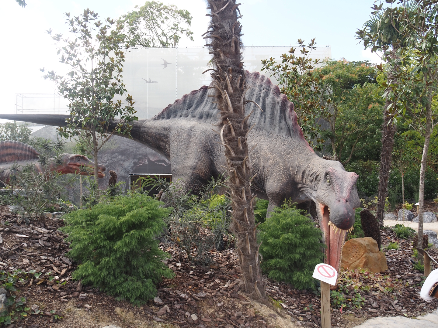 Prehi Daiza: Lands of the Past - Land of the Giants - Spinosaurus animatronic model, 2025-09-01