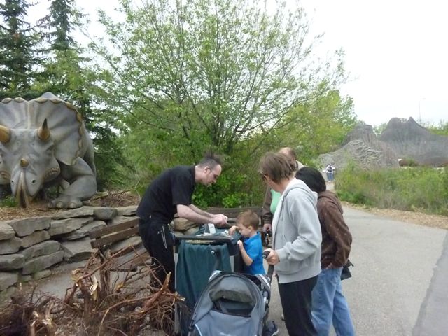Prehistoric Park Education Station
