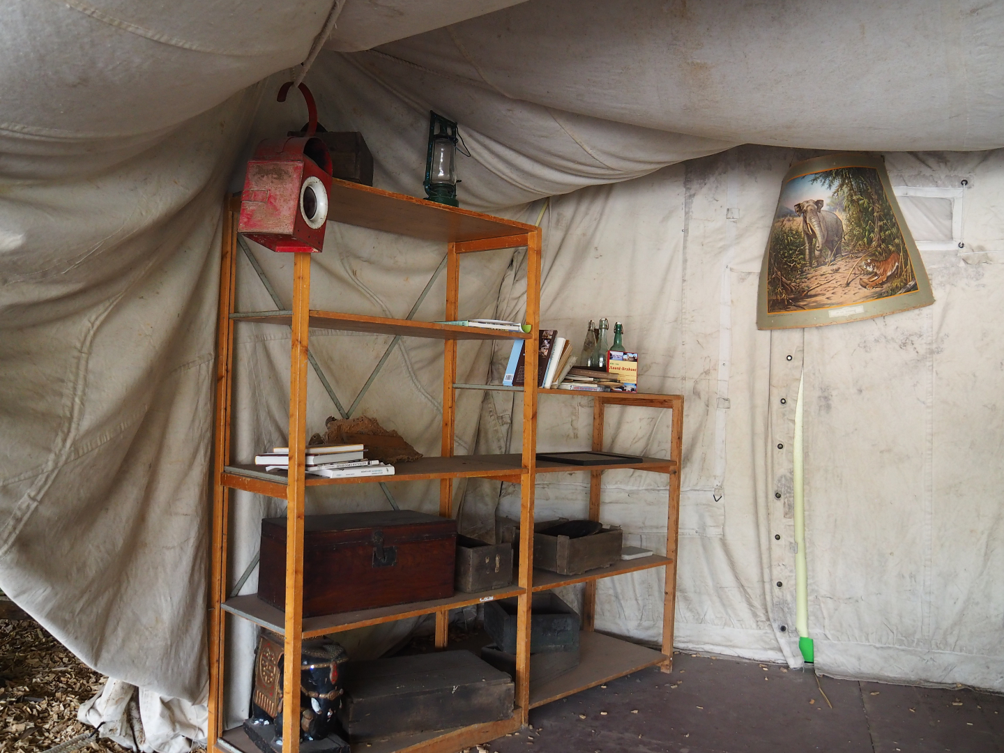 Presentation stage props, 2019-08-11