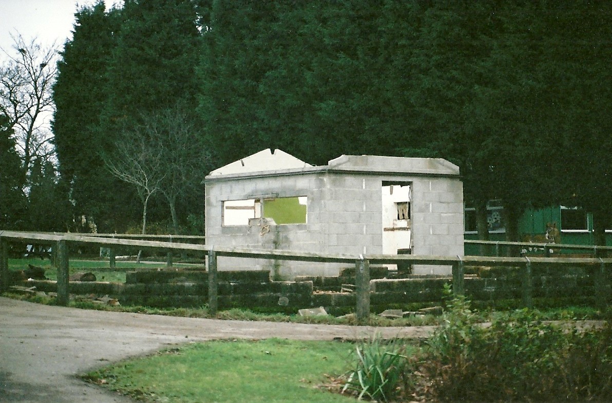 Primate block during demolition, 6th December 2003