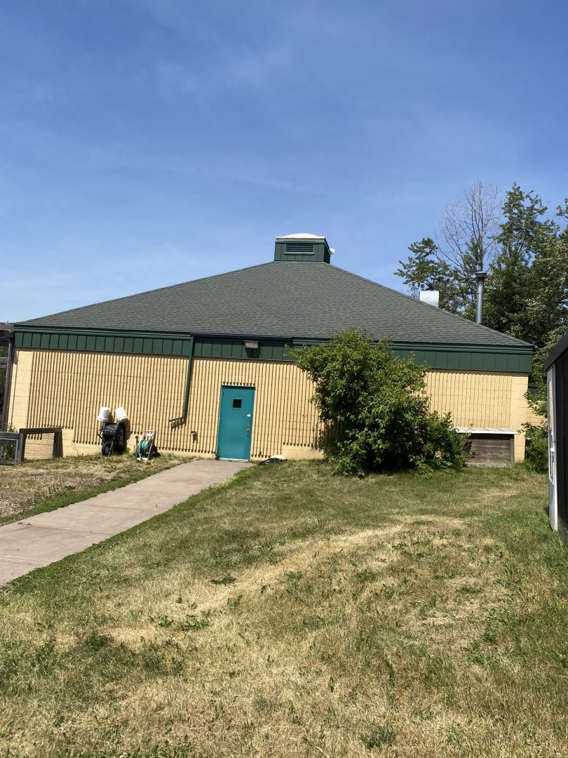 Primate conservation center