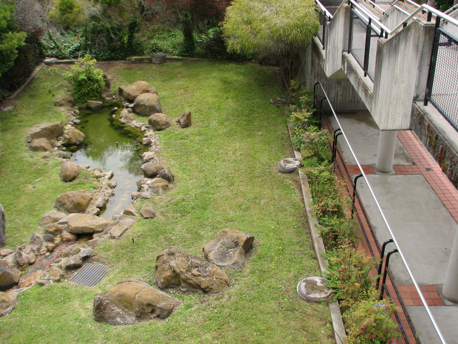 Primate Discovery Center - Former Exhibit Location
