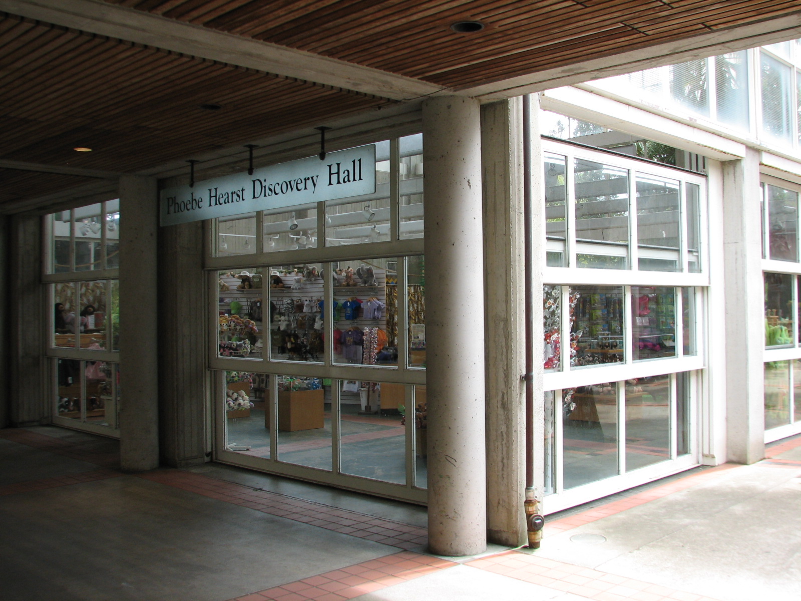 Primate Discovery Center - Gift Shop Entry