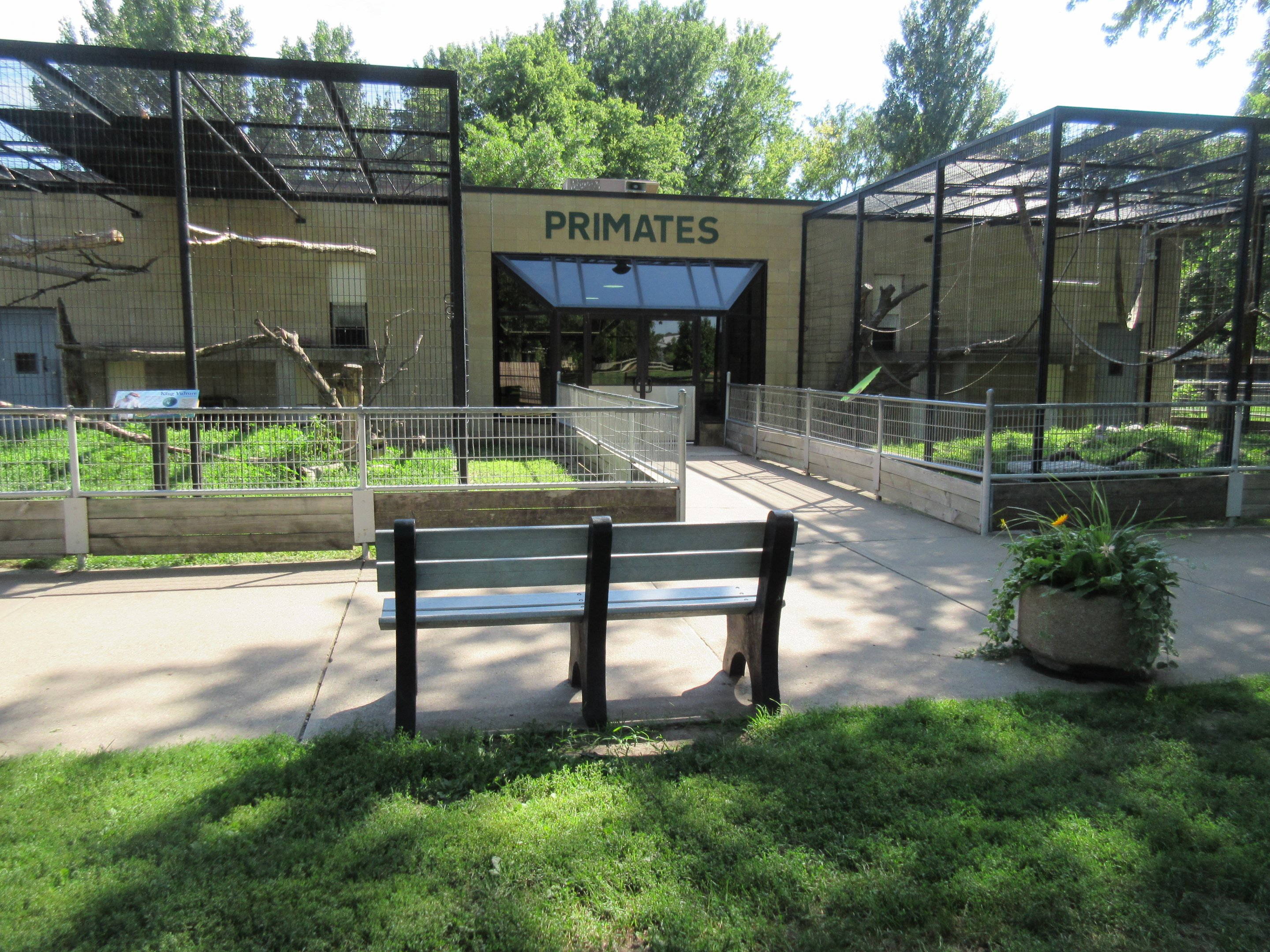 Primate House (5 Species)