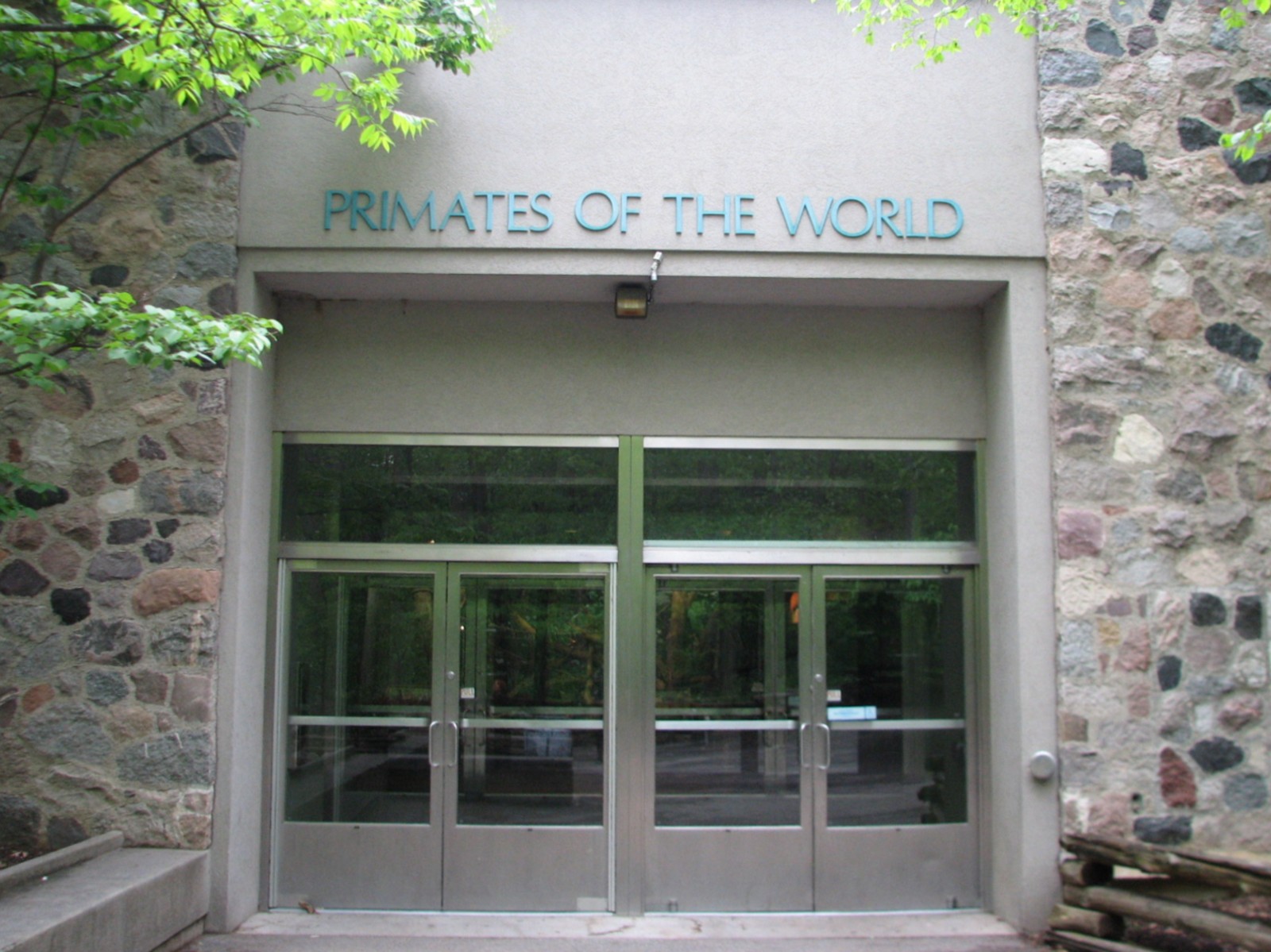 Primates of the World - Entry