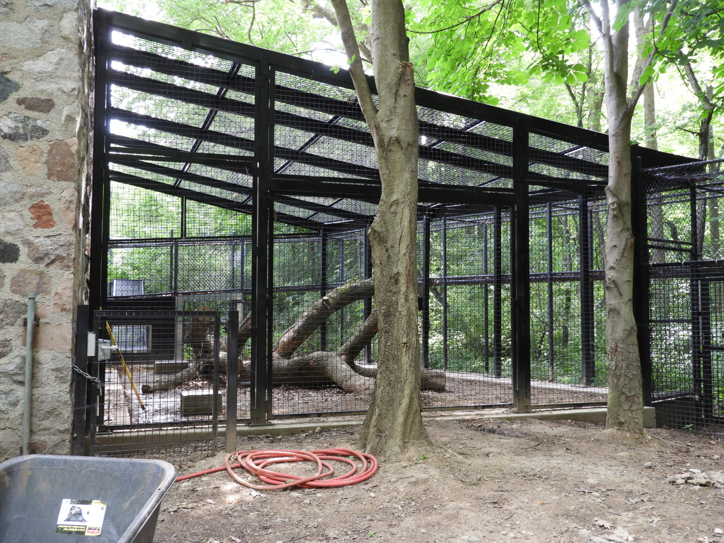 Primates of the World renovations: new outdoor area