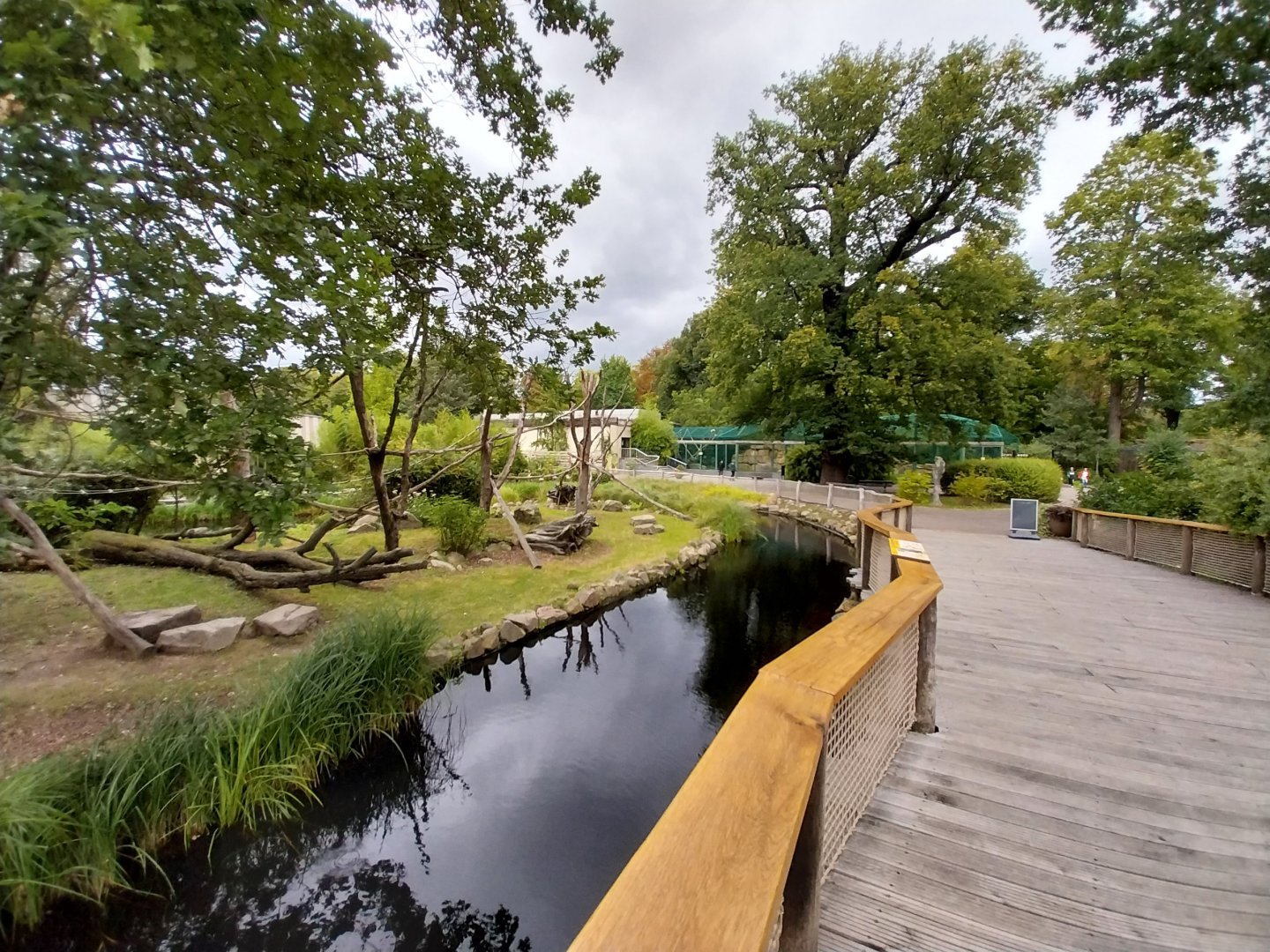 Professor Brandes Haus - Lion-tailed macaque island