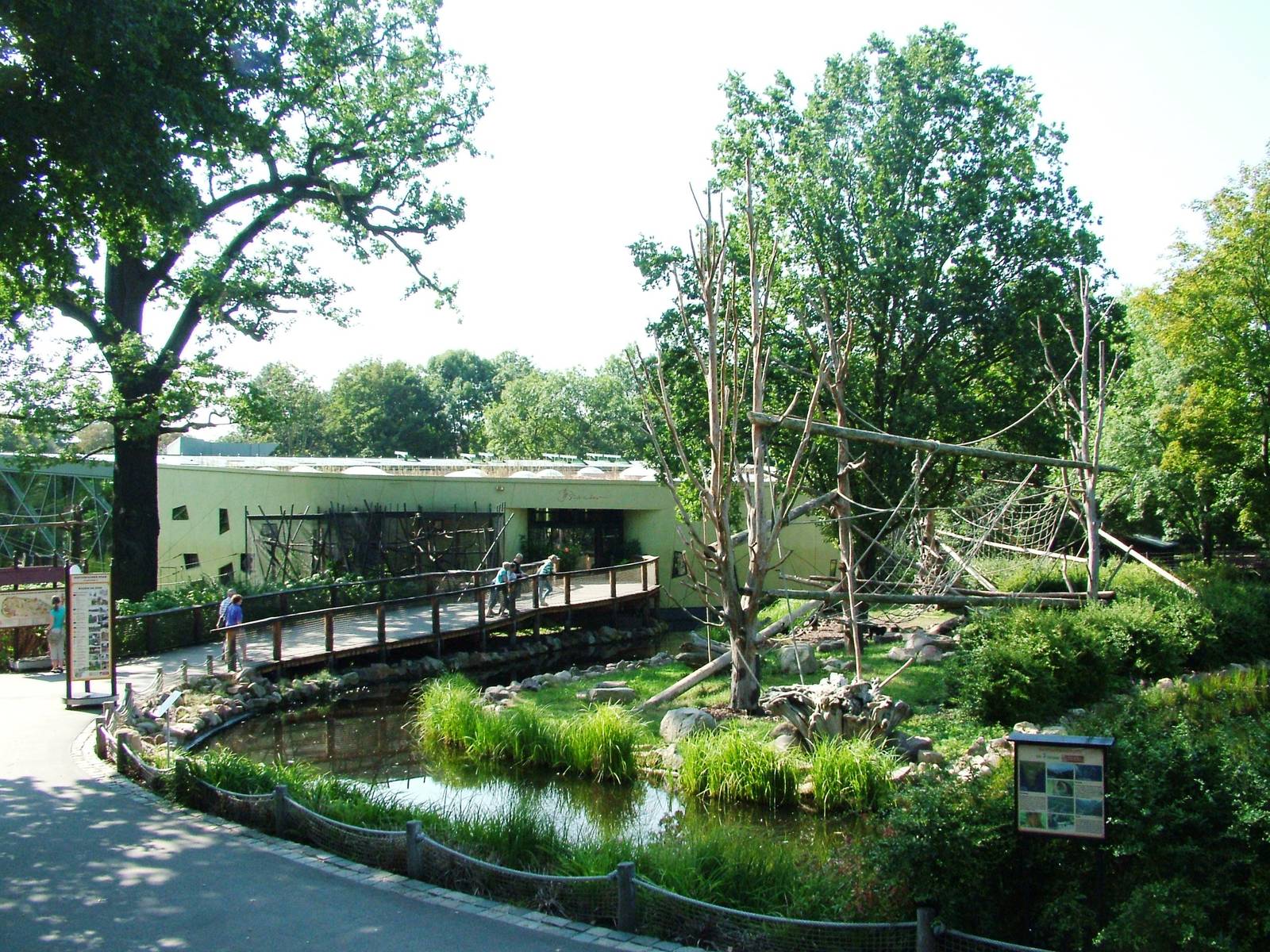 Professor Brandes House at Dresden, 29/08/12