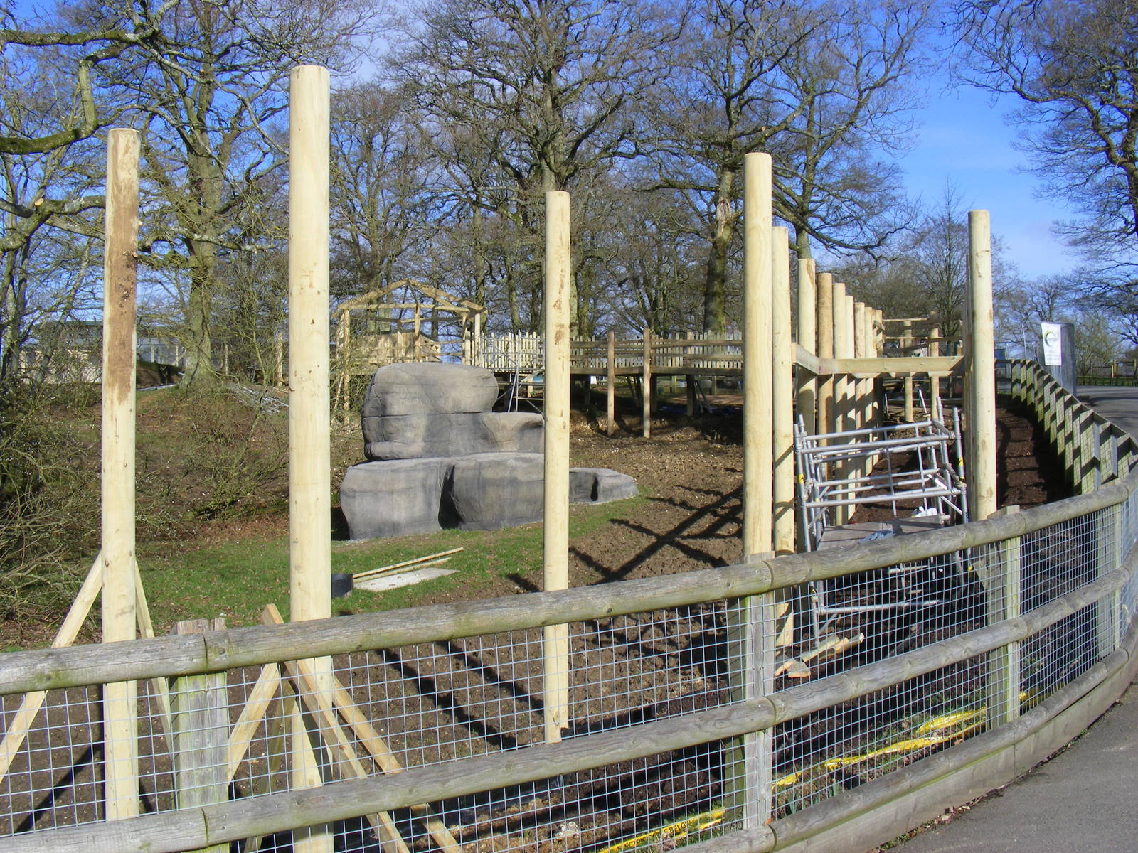 Progress with cheetah walkway at Marwell Wildlife, 27 February 2011