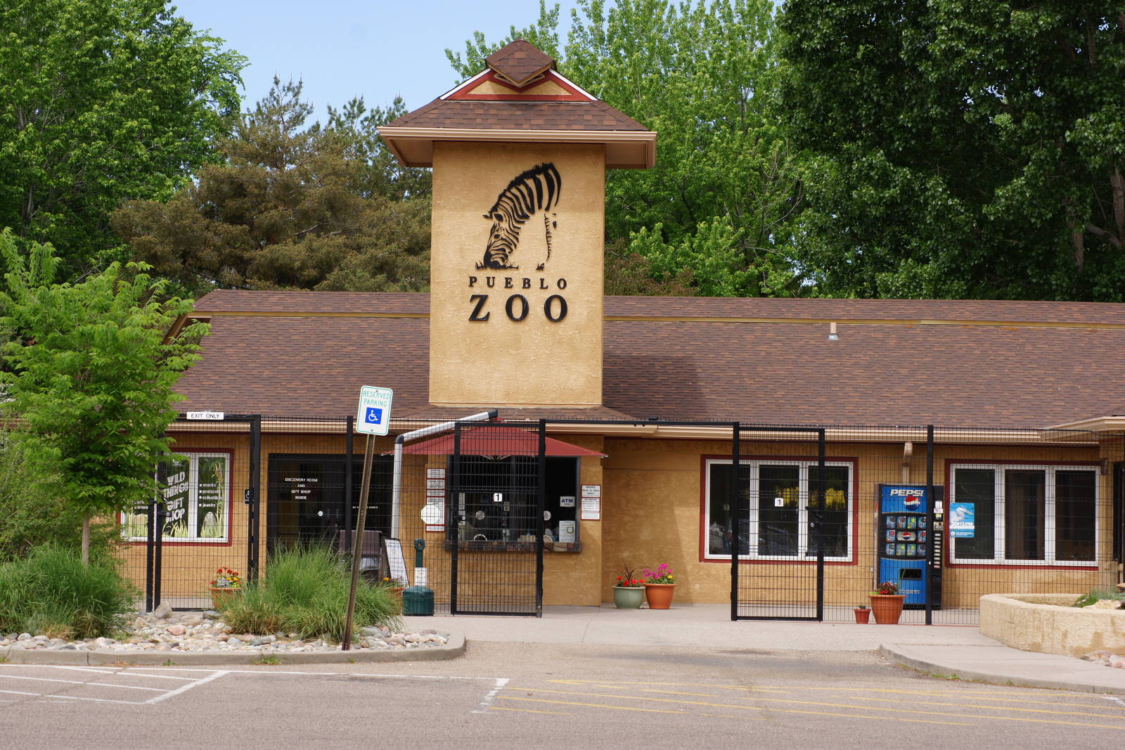 Pueblo Zoo 2013