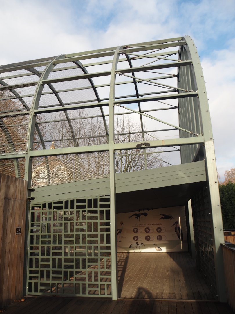 Pygmy hippo house aviary - Upper viewing area with new signage, 2025-11-30