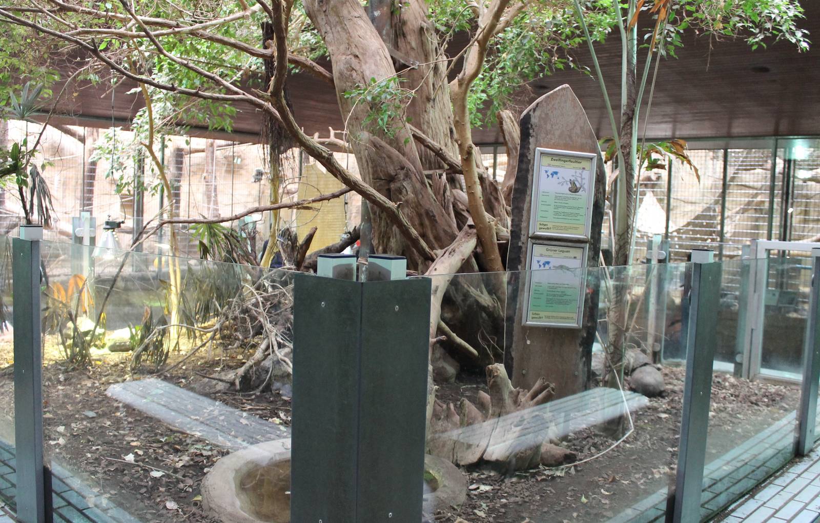 ?quatorium : Neotropical enclosure