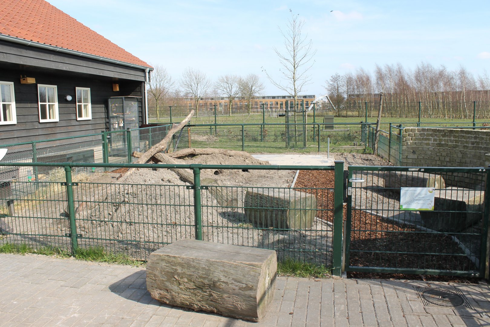 Rabbit - Guinea pig enclosure