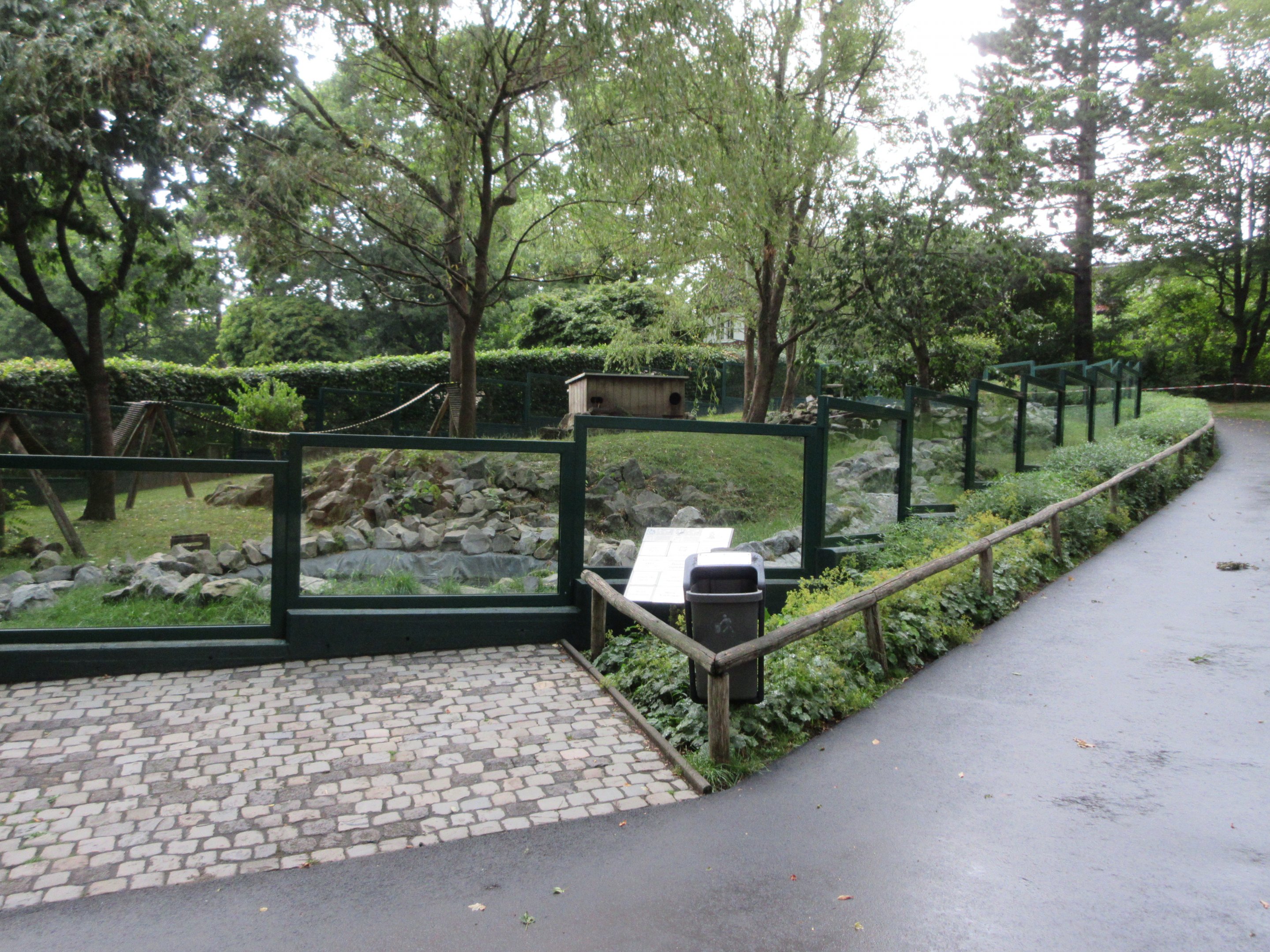 Raccoon/Small-clawed Otter Exhibit