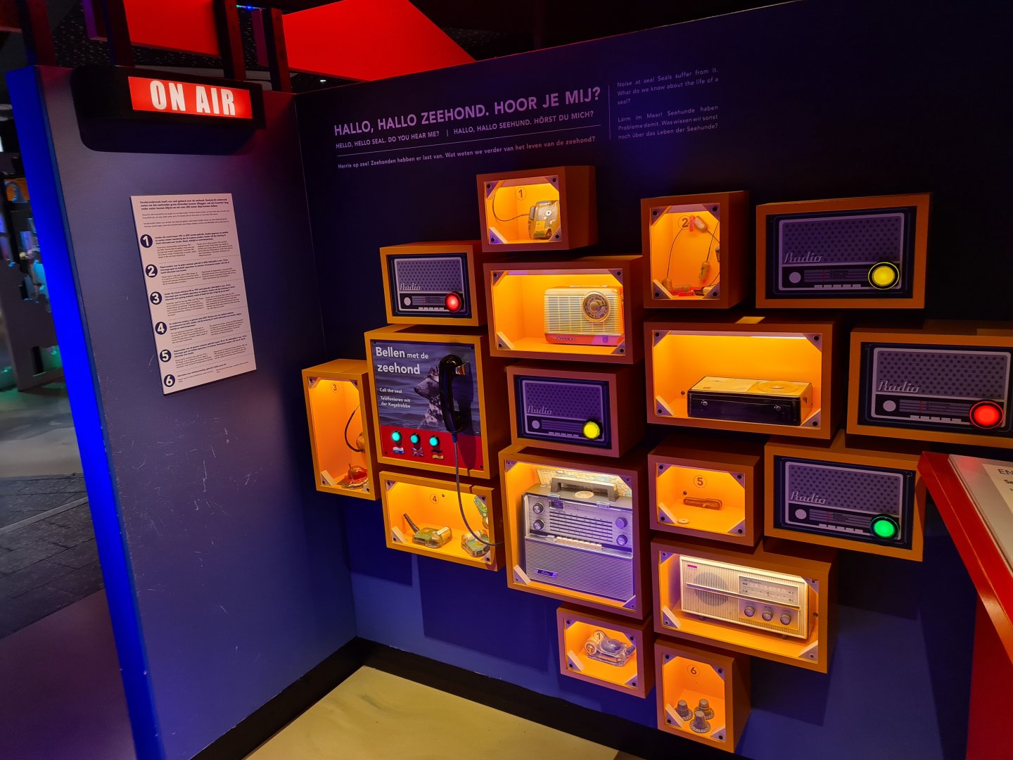 "Radio seal" interior