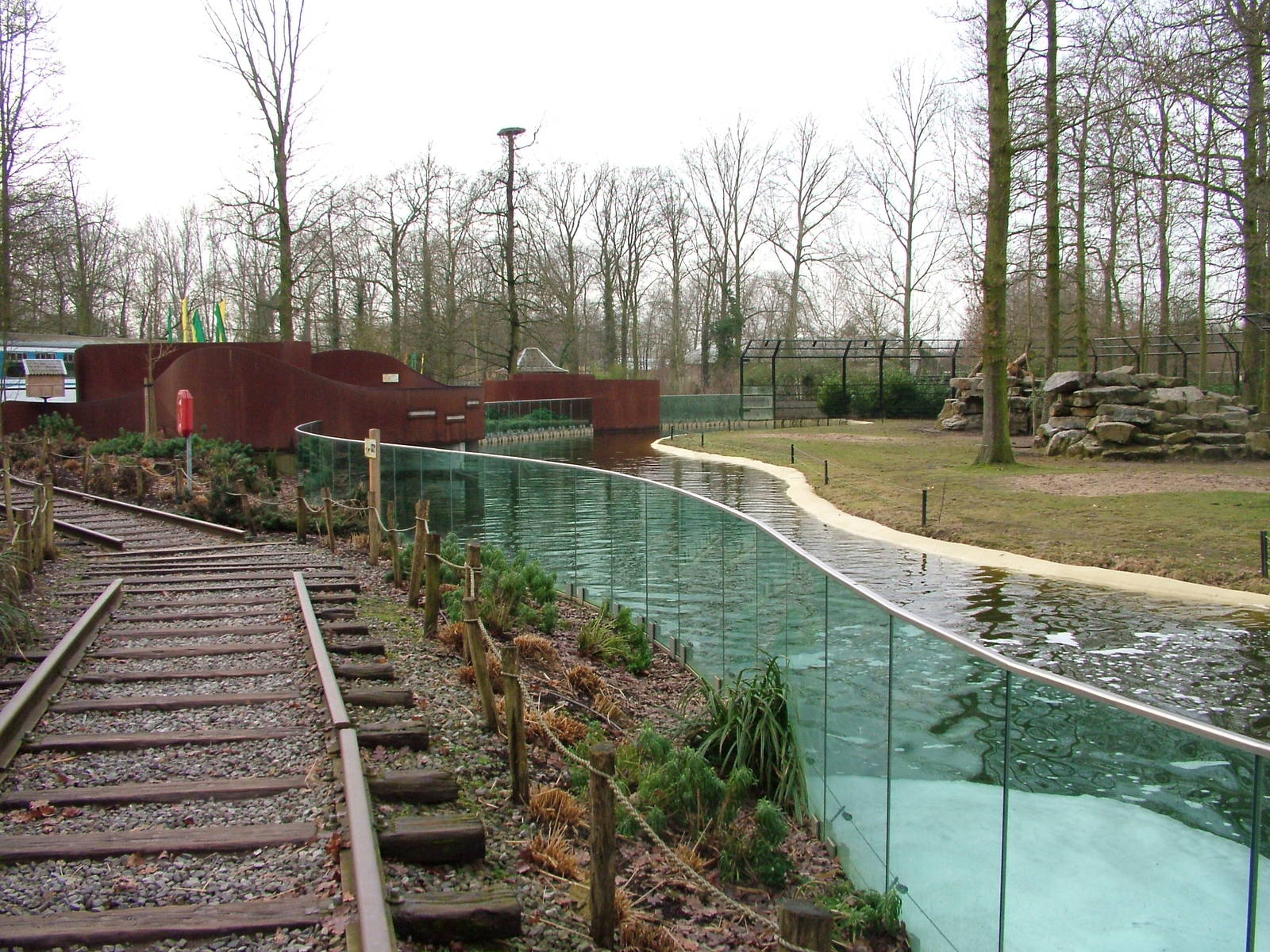 Railway-themed lion viewing area at Planckendael Jan 09