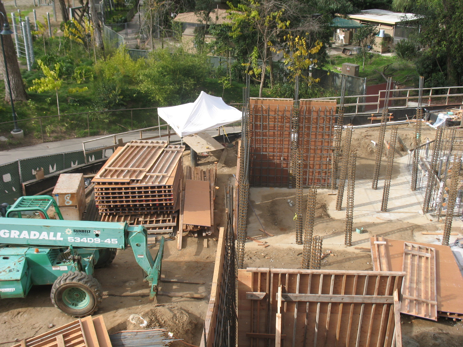 Rainforest of the Americas Construction site 1/1/2013