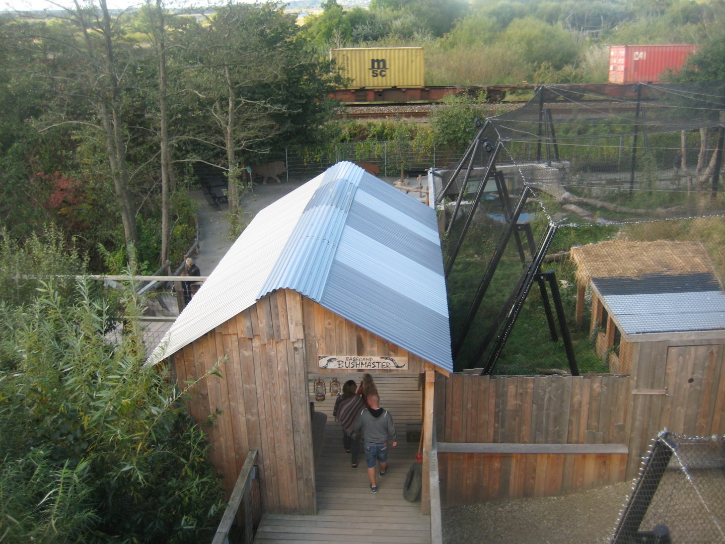 Randers Regnskov - Basecamp Bushmaster