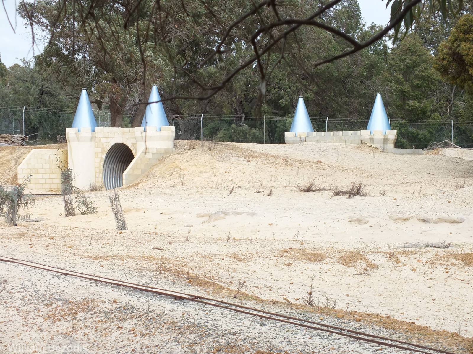 Random Castle Thing - Cohunu Koala Park