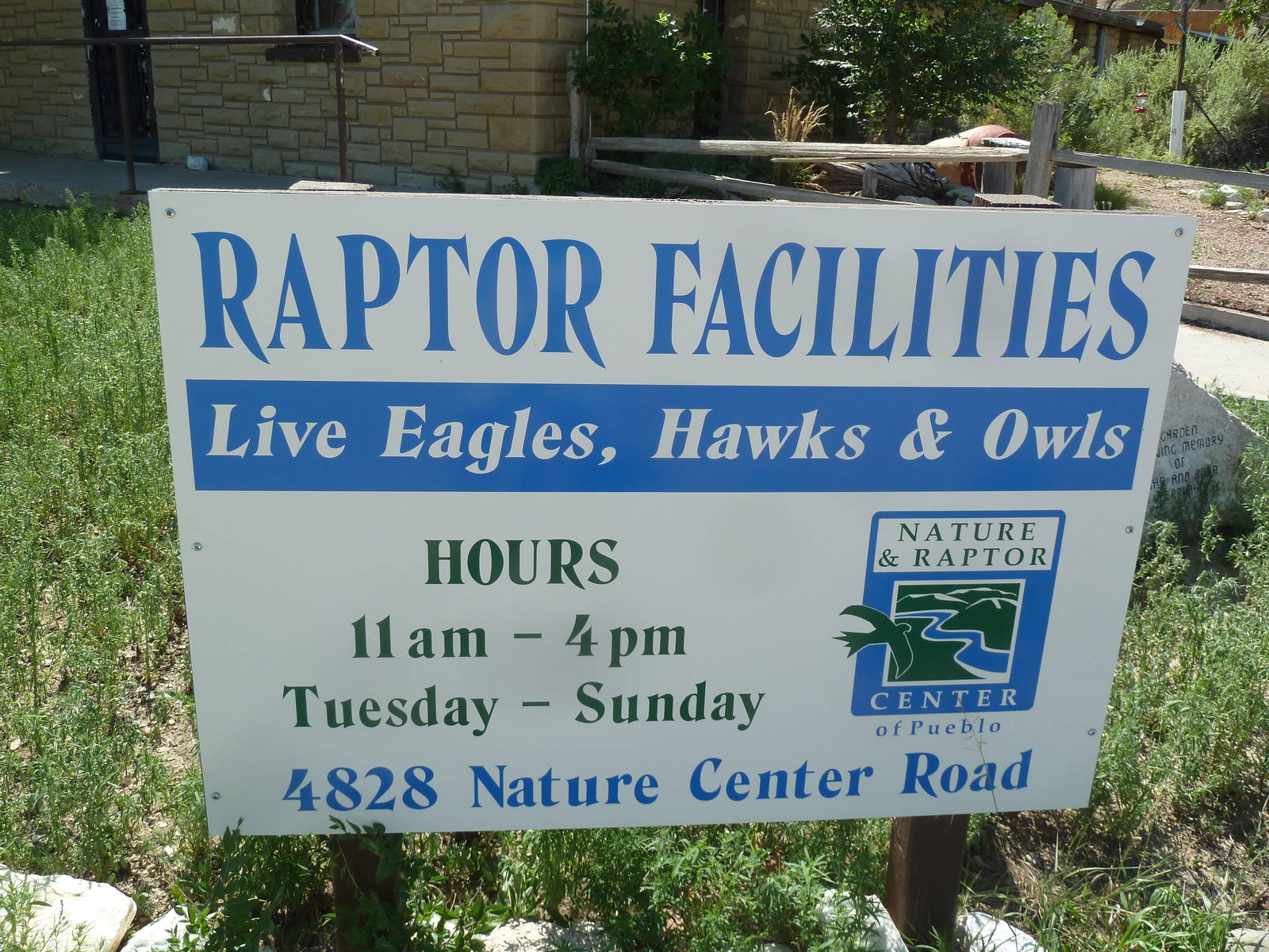 Raptor Center Sign