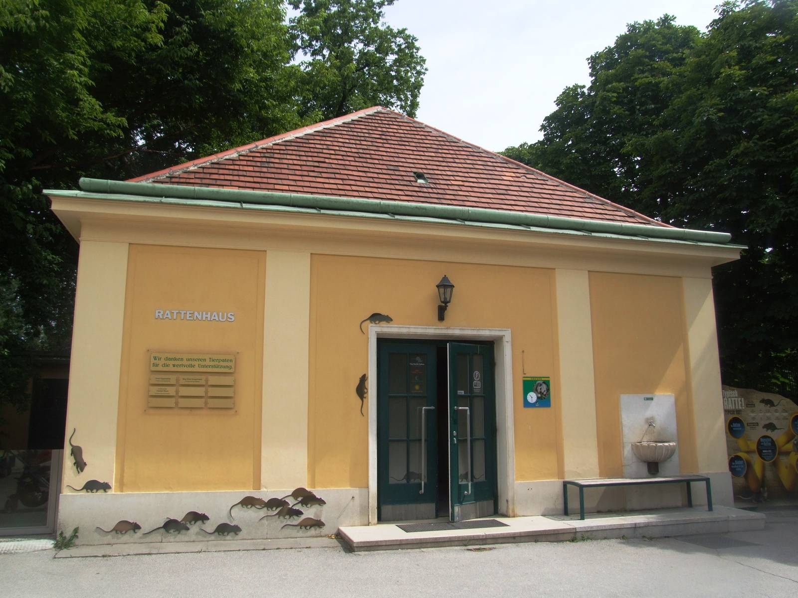 Rat House at Vienna, 14/06/13