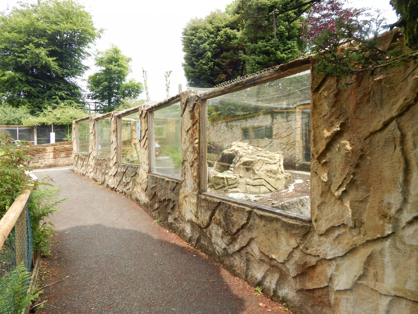 Ratel enclosure 050625