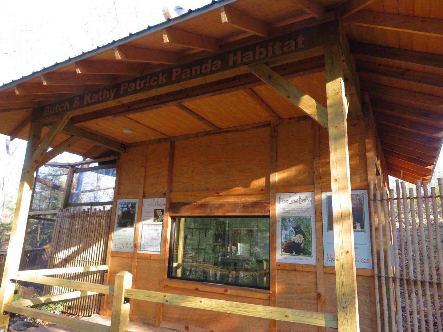 Red Panda Building w/ Viewing Window