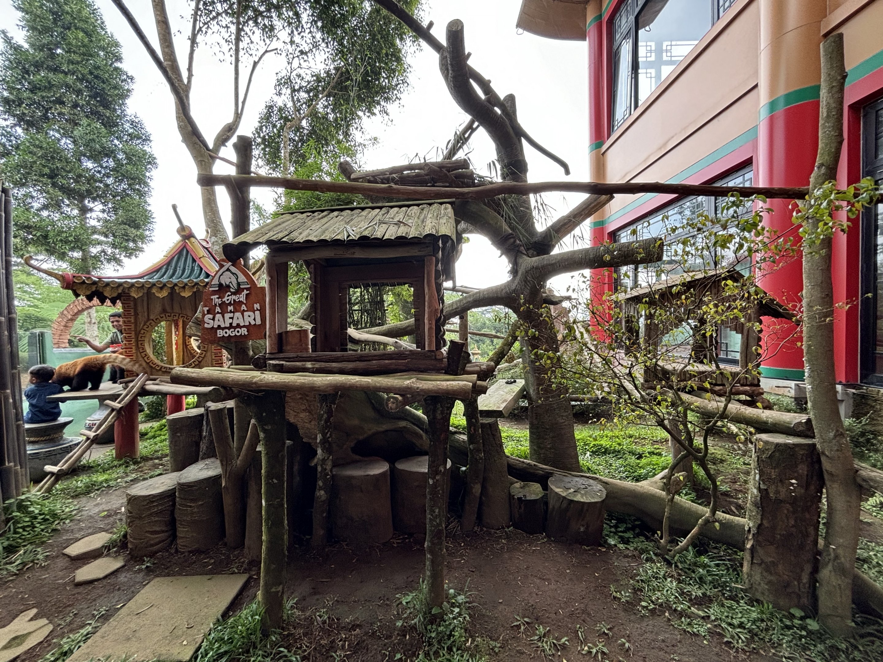 Red Panda Exhibit - Giant Panda Complex