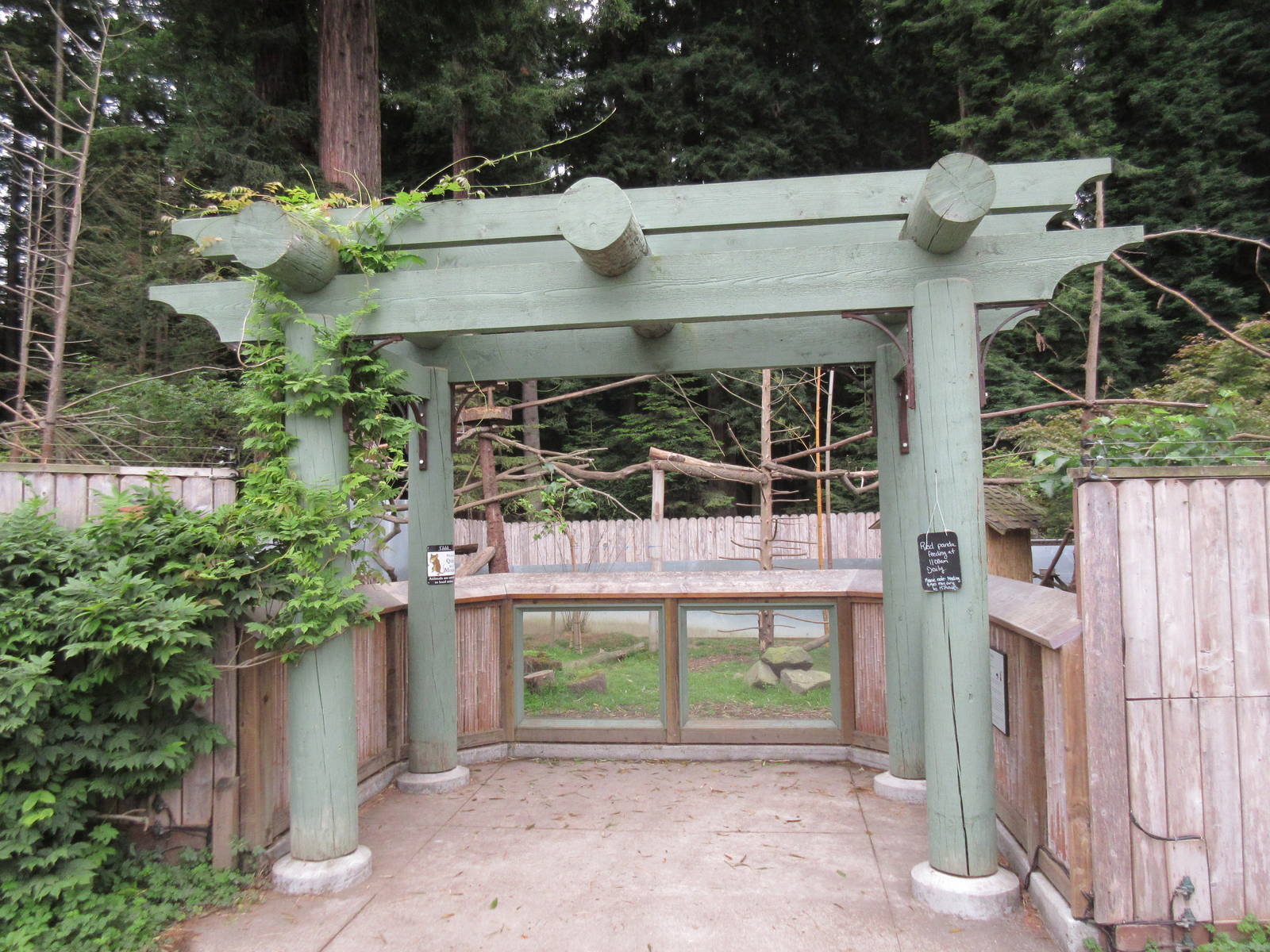 Red Panda/Indian Muntjac Exhibit