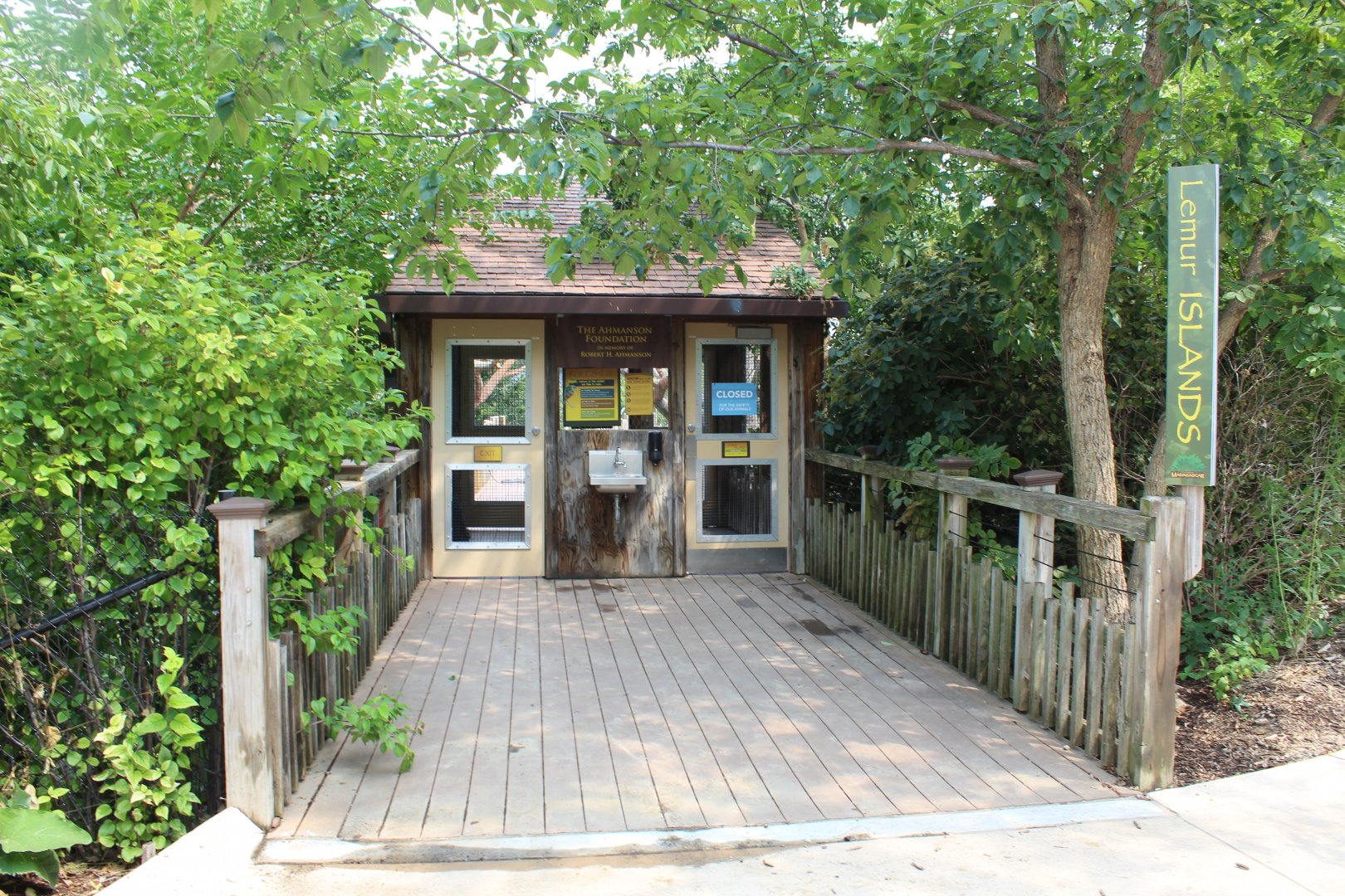 Red-Ruffed Lemur & Black and White Ruffed Lemur Walkthrough Exhibit Entrance - Expedition Madagascar