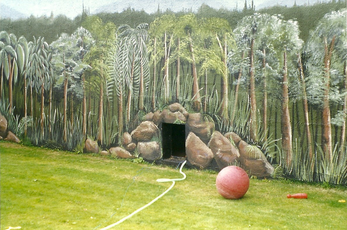 Refurbished Chimpanzee exhibit 8th August 1998