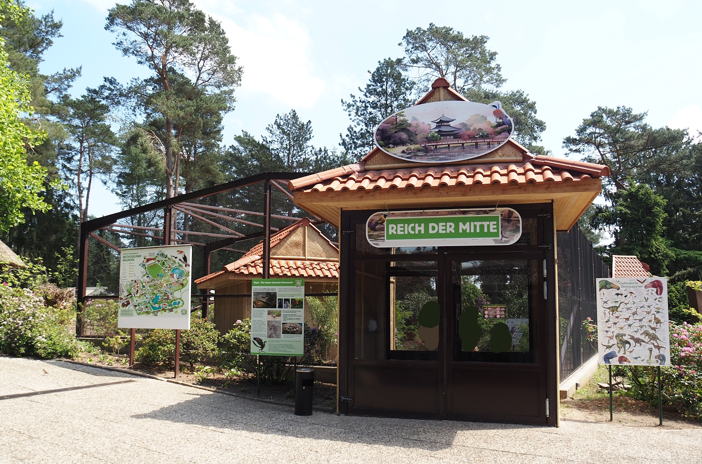 Reich der Mitte aviary - Chinese aviary near entrance and gift shop, 2024-05-21