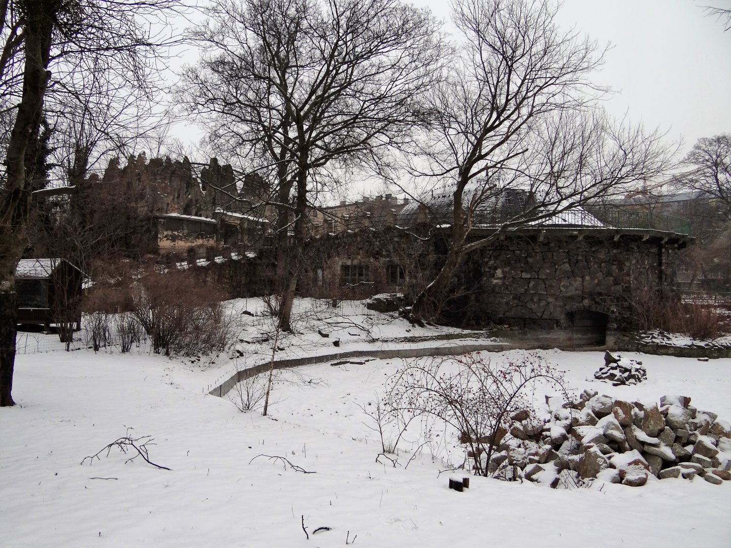 Remains of famous XIX/XX c. exhibit.