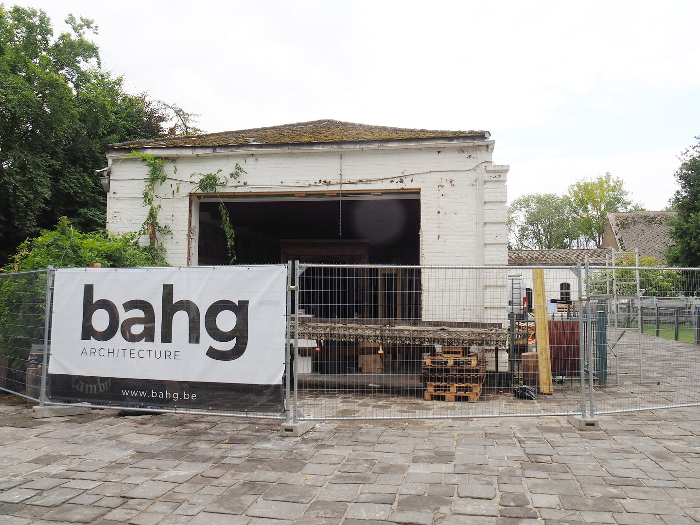 Renovation of shop and office buildings surrounding petting zoo/farm area, 2022-09-15