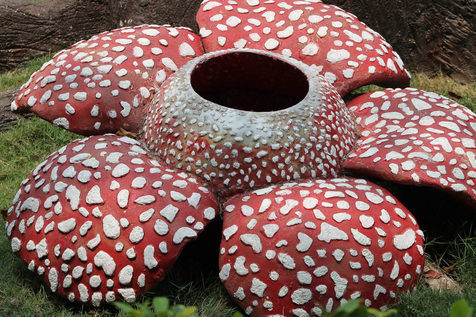 replica Rafflesia arnoldi