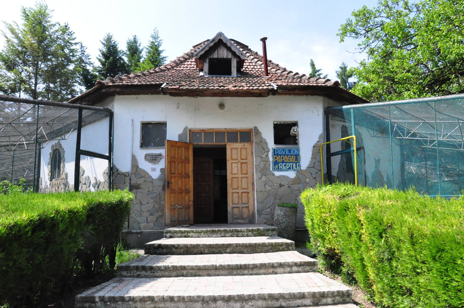 Reptile and Bird House