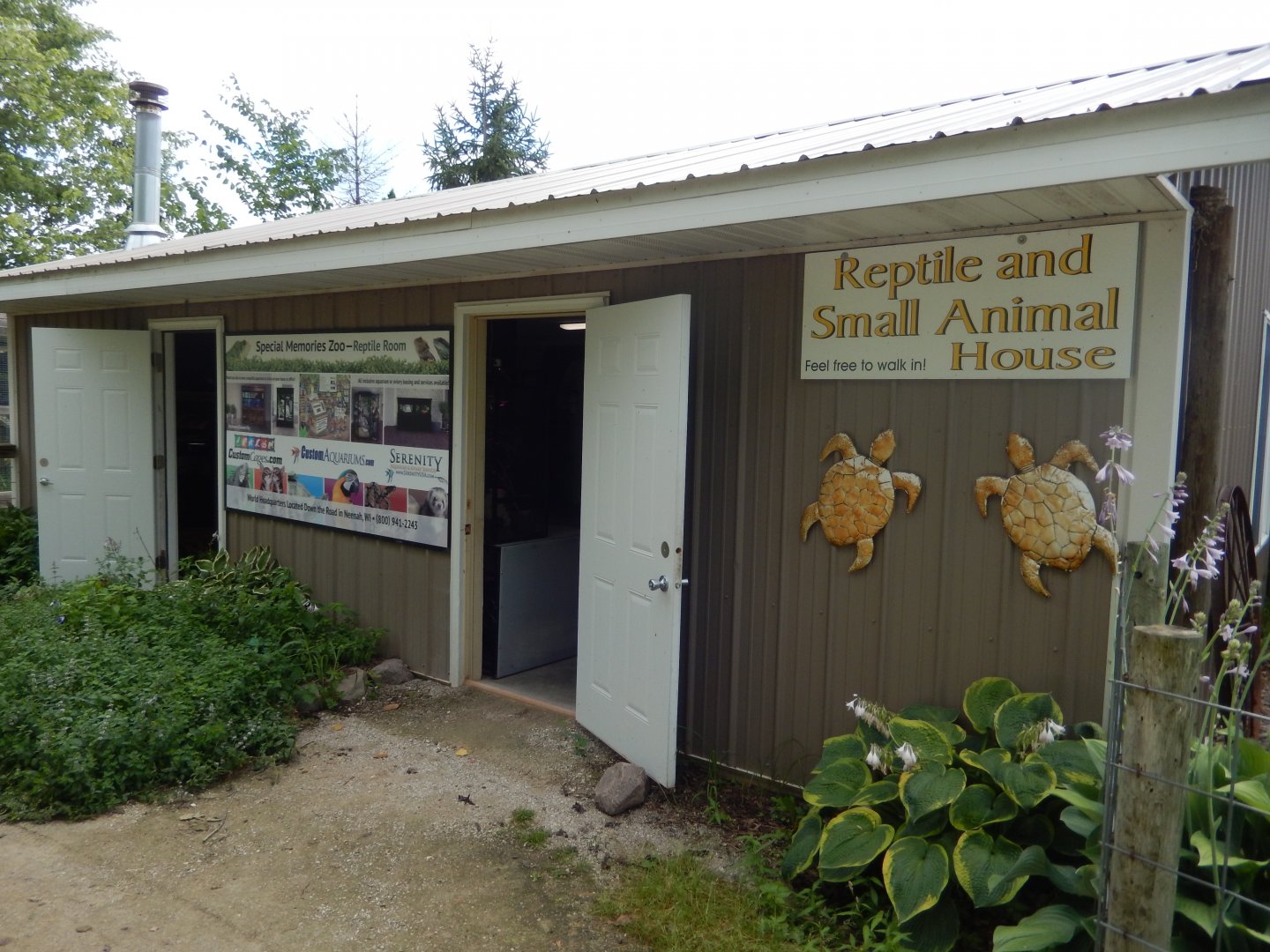 Reptile and Small Animal House