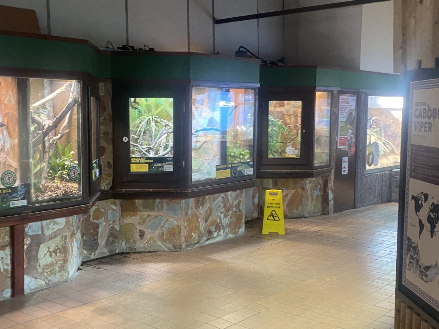 Reptile House 040324