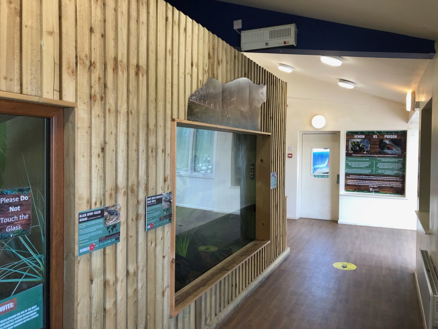 Reptile House Interior at Ponderosa Zoo (July 2021)