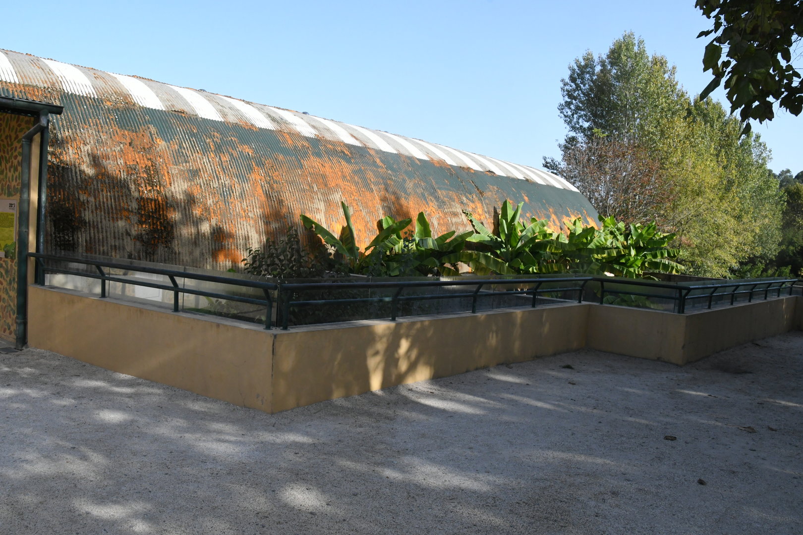 Reptile House (Outdoor Exhibits)
