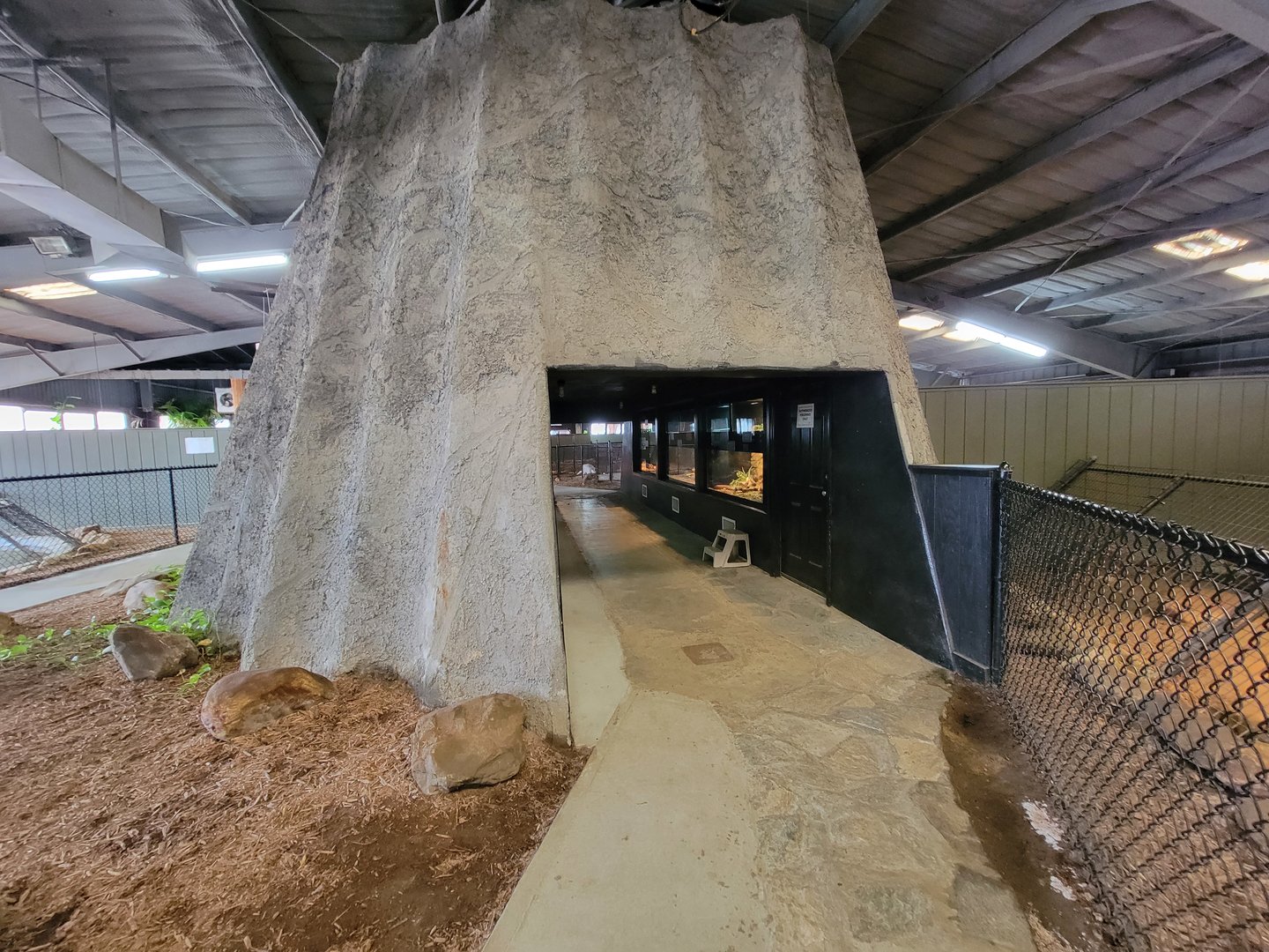 Reptile Lagoon, SOTB - Back of first snake area