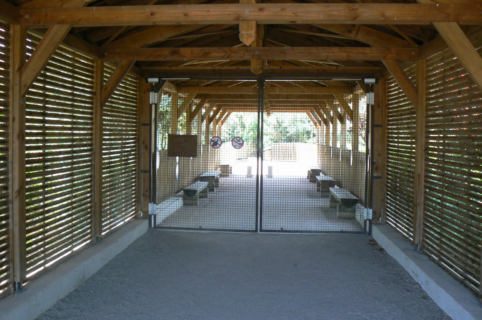 Réserve africaine de Sigean - African giant walkthrough aviary - covered passage