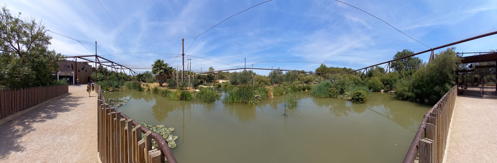 Réserve Africaine de Sigean - Giant african walkthrough aviary panoramic view