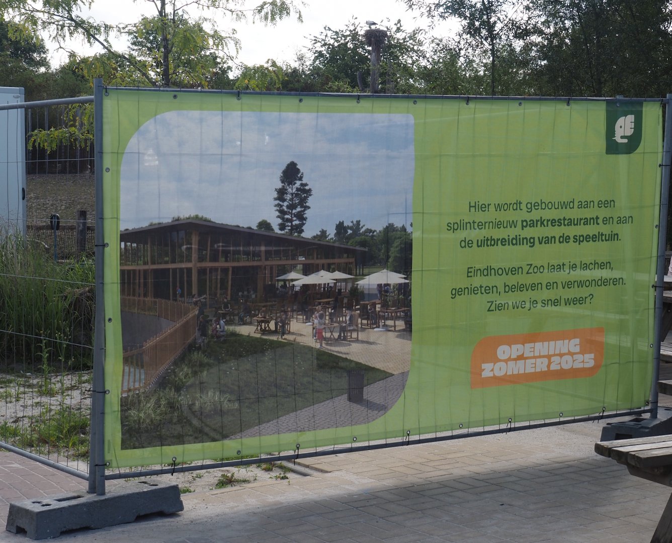 Rest area between Amur tiger and Indian rhinoceros exhibits - Design for new restaurant building, 2025-08-24