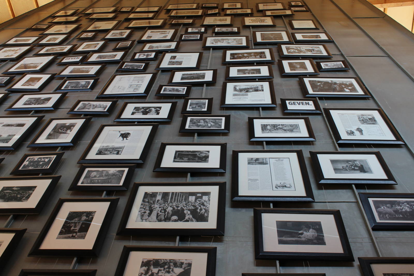 Restaurant wall, April 2014